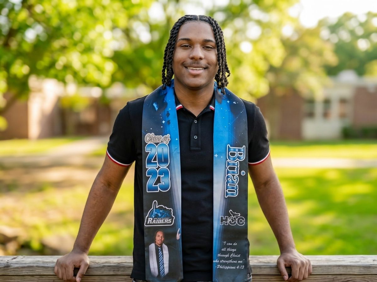Custom Class of 2023 graduation stole